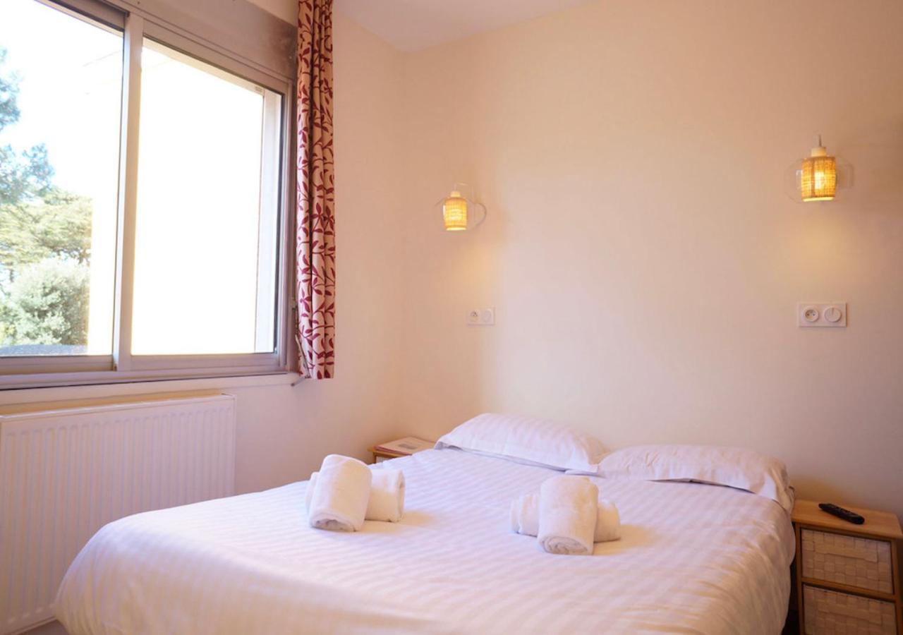 Hotel Et Studios Le Marina Baie De La Baule 波尔尼谢 外观 照片