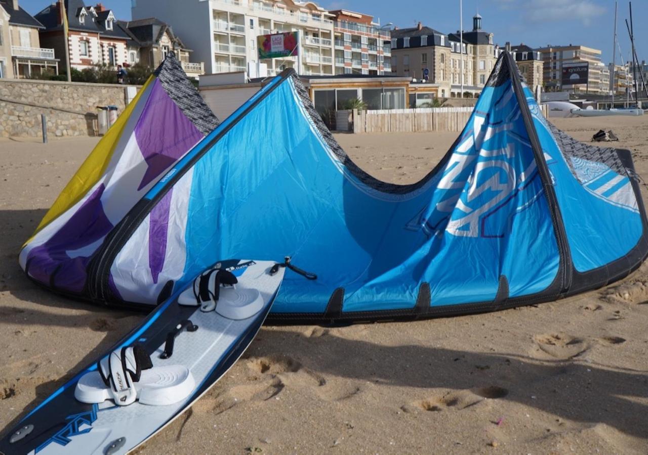 Hotel Et Studios Le Marina Baie De La Baule 波尔尼谢 外观 照片